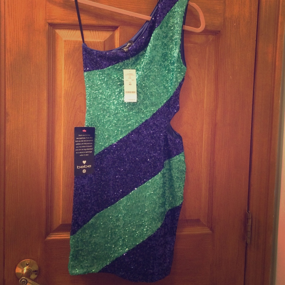 NWT Bebe Cut out sequin dress